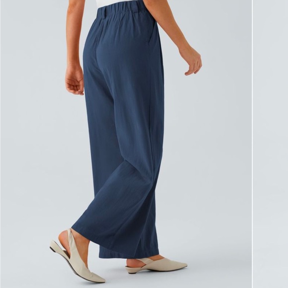 High Waisted Side Pocket Wide Leg Flowy Palazzo Pants - Picture 2 of 5